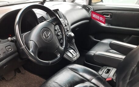 Lexus RX IV рестайлинг, 2001 год, 1 400 000 рублей, 9 фотография
