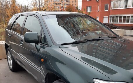 Lexus RX IV рестайлинг, 2001 год, 1 400 000 рублей, 11 фотография