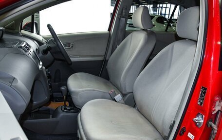 Toyota Vitz, 2010 год, 599 000 рублей, 8 фотография