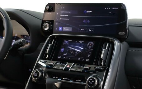 Lexus LX, 2025 год, 17 800 000 рублей, 16 фотография