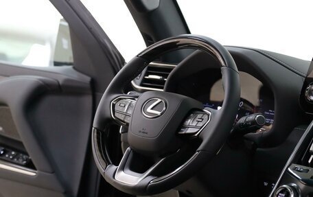 Lexus LX, 2025 год, 17 800 000 рублей, 15 фотография