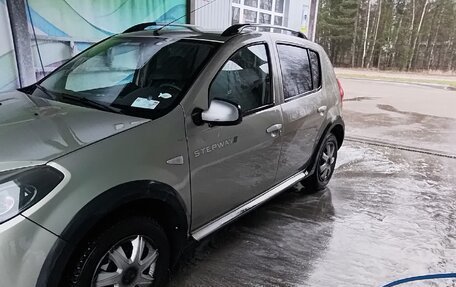 Renault Sandero I, 2012 год, 460 000 рублей, 2 фотография