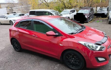 Hyundai i30 II рестайлинг, 2013 год, 1 080 000 рублей, 2 фотография