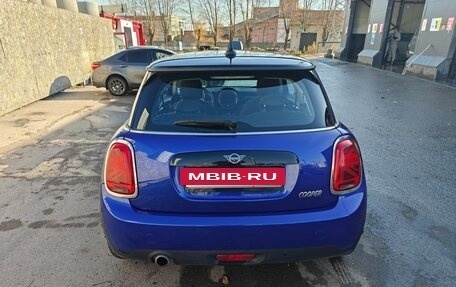 MINI Hatch, 2018 год, 1 695 000 рублей, 3 фотография