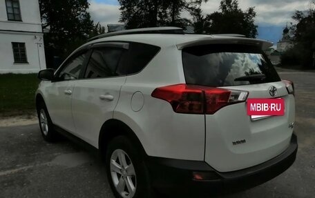 Toyota RAV4, 2013 год, 2 020 000 рублей, 7 фотография