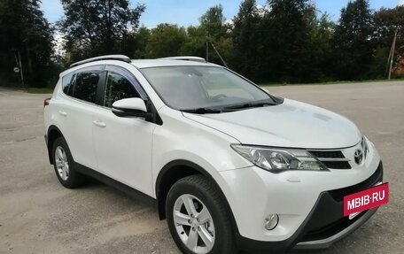 Toyota RAV4, 2013 год, 2 020 000 рублей, 4 фотография