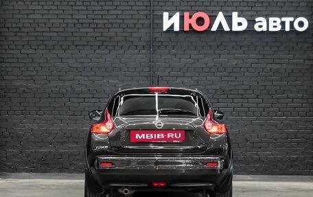 Nissan Juke II, 2013 год, 920 000 рублей, 5 фотография