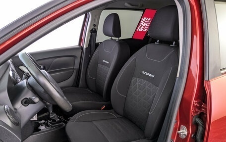 Renault Sandero II рестайлинг, 2017 год, 1 250 000 рублей, 20 фотография