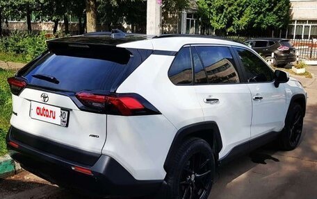 Toyota RAV4, 2020 год, 4 000 000 рублей, 2 фотография