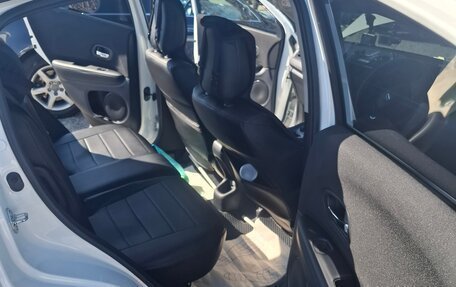 Honda Vezel, 2017 год, 1 650 000 рублей, 5 фотография