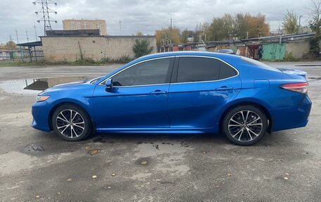 Toyota Camry, 2019 год, 1 930 000 рублей, 2 фотография