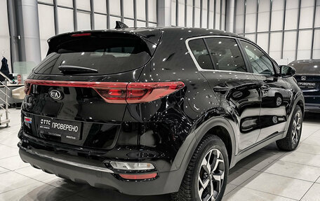 KIA Sportage IV рестайлинг, 2020 год, 2 500 000 рублей, 9 фотография