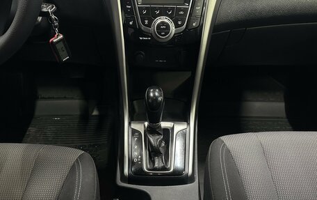 Hyundai i30 II рестайлинг, 2012 год, 897 000 рублей, 13 фотография
