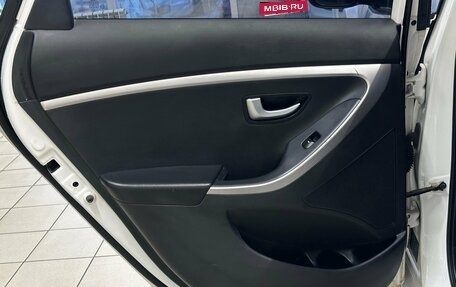 Hyundai i30 II рестайлинг, 2012 год, 897 000 рублей, 15 фотография