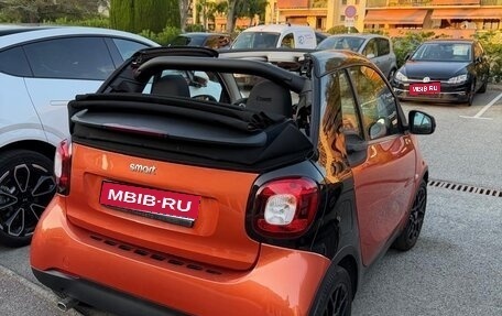 Smart Fortwo III, 2016 год, 2 990 000 рублей, 1 фотография