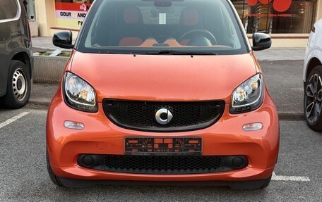 Smart Fortwo III, 2016 год, 2 990 000 рублей, 5 фотография