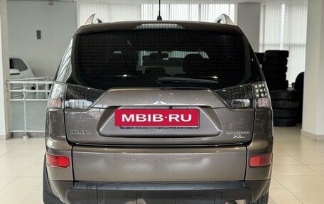 Mitsubishi Outlander III рестайлинг 3, 2009 год, 999 000 рублей, 5 фотография