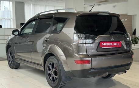 Mitsubishi Outlander III рестайлинг 3, 2009 год, 999 000 рублей, 6 фотография