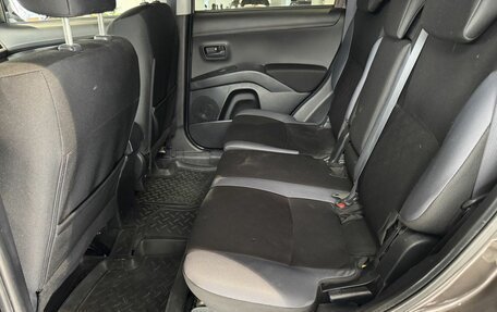 Mitsubishi Outlander III рестайлинг 3, 2009 год, 999 000 рублей, 24 фотография