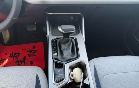 Geely Emgrand, 2023 год, 1 150 000 рублей, 12 фотография
