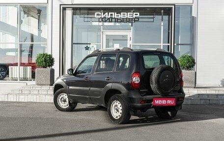 Chevrolet Niva I рестайлинг, 2016 год, 750 000 рублей, 6 фотография