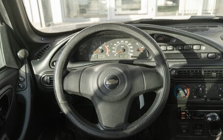 Chevrolet Niva I рестайлинг, 2016 год, 750 000 рублей, 15 фотография
