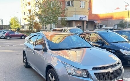 Chevrolet Cruze II, 2012 год, 620 000 рублей, 2 фотография