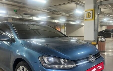 Volkswagen Golf VII рестайлинг, 2014 год, 1 299 000 рублей, 2 фотография