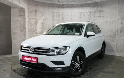 Volkswagen Tiguan II, 2017 год, 2 674 000 рублей, 1 фотография