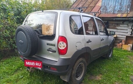 Chevrolet Niva I рестайлинг, 2013 год, 400 000 рублей, 5 фотография