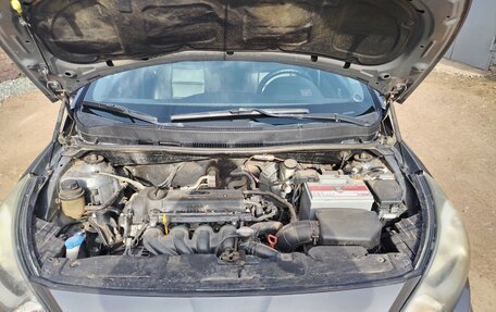 Hyundai Solaris II рестайлинг, 2012 год, 700 000 рублей, 2 фотография