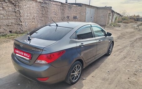 Hyundai Solaris II рестайлинг, 2012 год, 700 000 рублей, 16 фотография