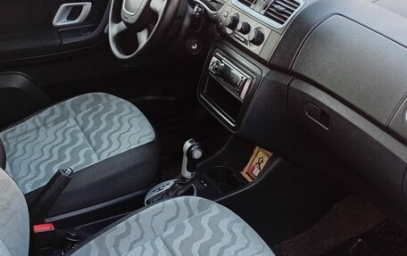 Skoda Roomster, 2009 год, 450 000 рублей, 4 фотография