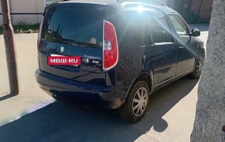 Skoda Roomster, 2009 год, 450 000 рублей, 3 фотография