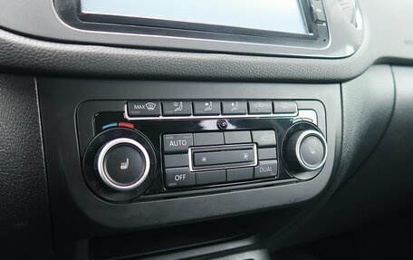 Volkswagen Tiguan I, 2011 год, 1 199 000 рублей, 20 фотография