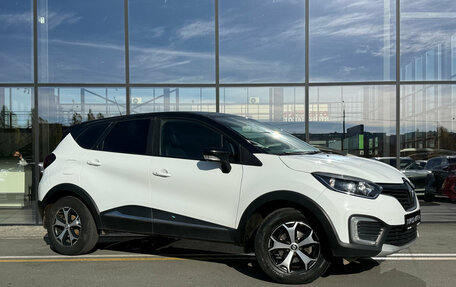 Renault Kaptur I рестайлинг, 2019 год, 1 650 000 рублей, 1 фотография
