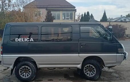 Mitsubishi Delica III, 1992 год, 850 000 рублей, 1 фотография