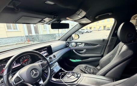 Mercedes-Benz E-Класс, 2016 год, 2 650 000 рублей, 9 фотография