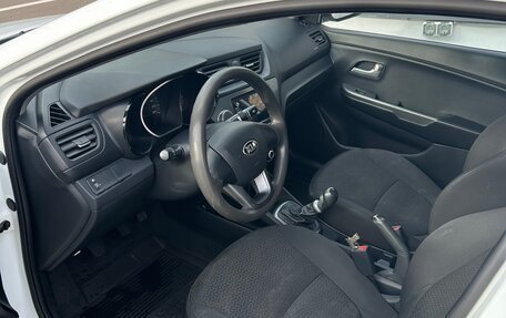 KIA Rio III рестайлинг, 2013 год, 790 000 рублей, 5 фотография