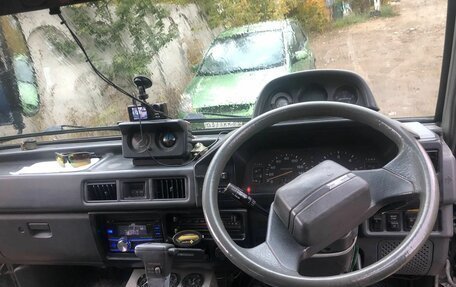 Mitsubishi Delica III, 1992 год, 850 000 рублей, 6 фотография