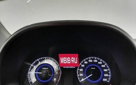 Hyundai Solaris II рестайлинг, 2012 год, 635 000 рублей, 16 фотография