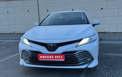 Toyota Camry, 2018 год, 3 150 000 рублей, 1 фотография