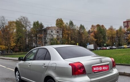 Toyota Avensis III рестайлинг, 2003 год, 495 000 рублей, 5 фотография