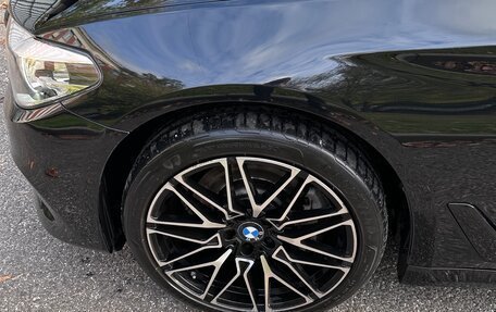 BMW 5 серия, 2019 год, 3 500 000 рублей, 14 фотография