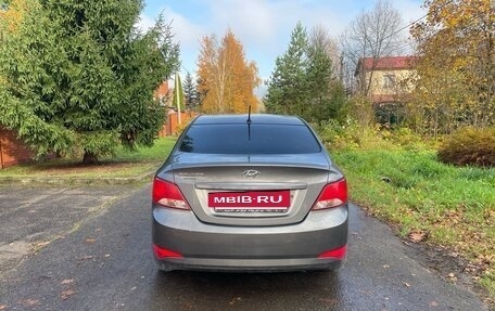 Hyundai Solaris II рестайлинг, 2016 год, 900 000 рублей, 5 фотография