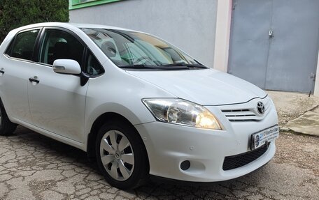 Toyota Auris II, 2010 год, 925 000 рублей, 5 фотография