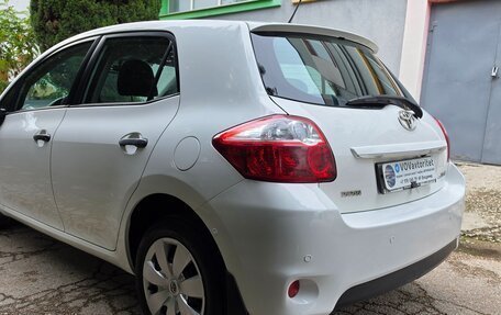 Toyota Auris II, 2010 год, 925 000 рублей, 12 фотография