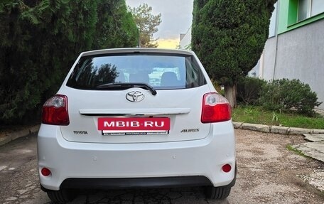 Toyota Auris II, 2010 год, 925 000 рублей, 10 фотография
