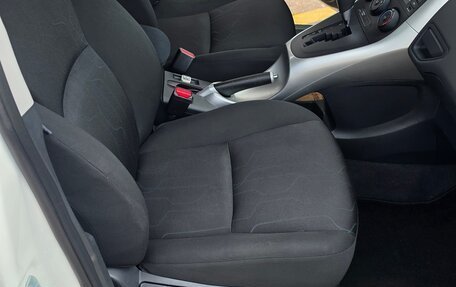 Toyota Auris II, 2010 год, 925 000 рублей, 20 фотография