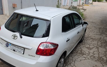 Toyota Auris II, 2010 год, 925 000 рублей, 33 фотография